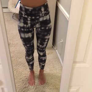 High wasted Tie dye leggings